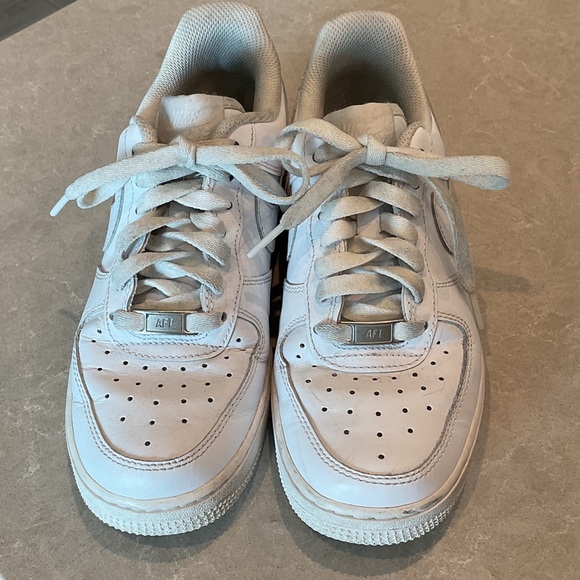 Nike Air Force 1 Shoes - Picture 2 of 14